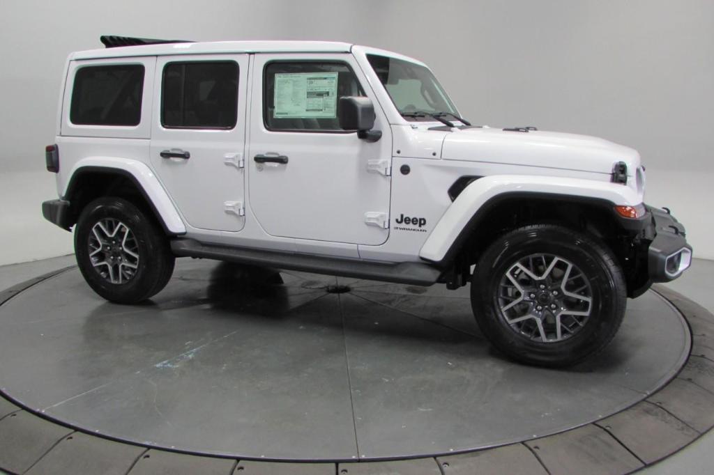 new 2025 Jeep Wrangler car, priced at $56,327