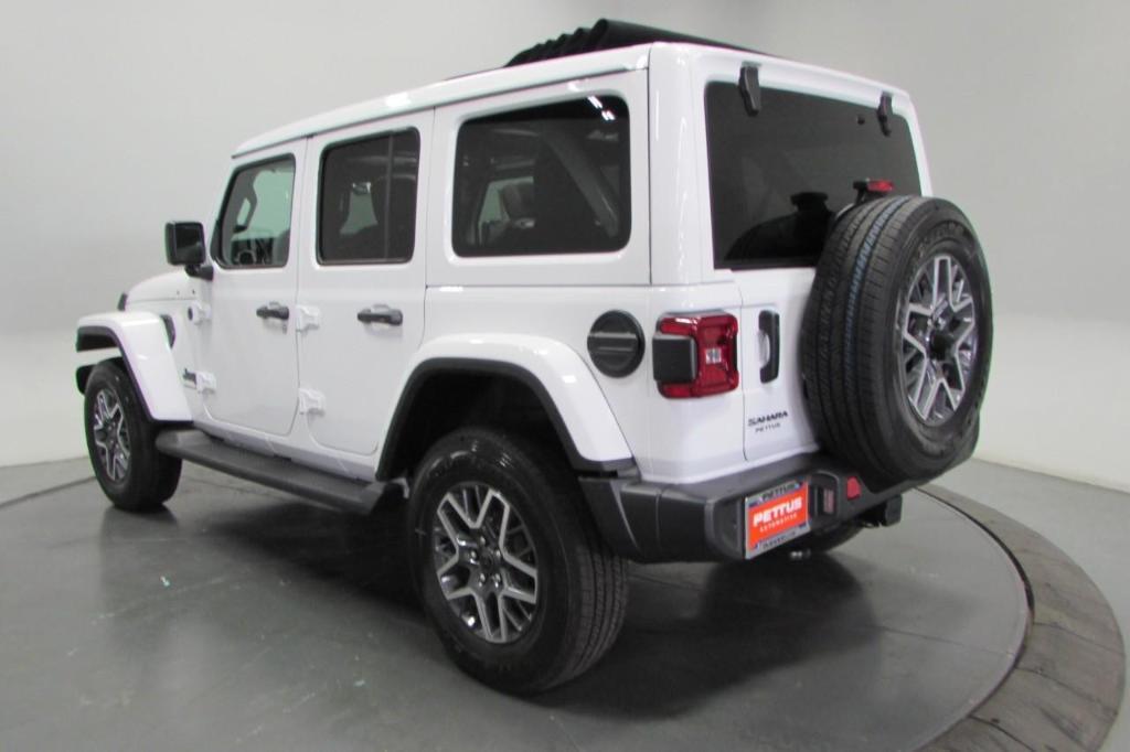 new 2025 Jeep Wrangler car, priced at $56,327