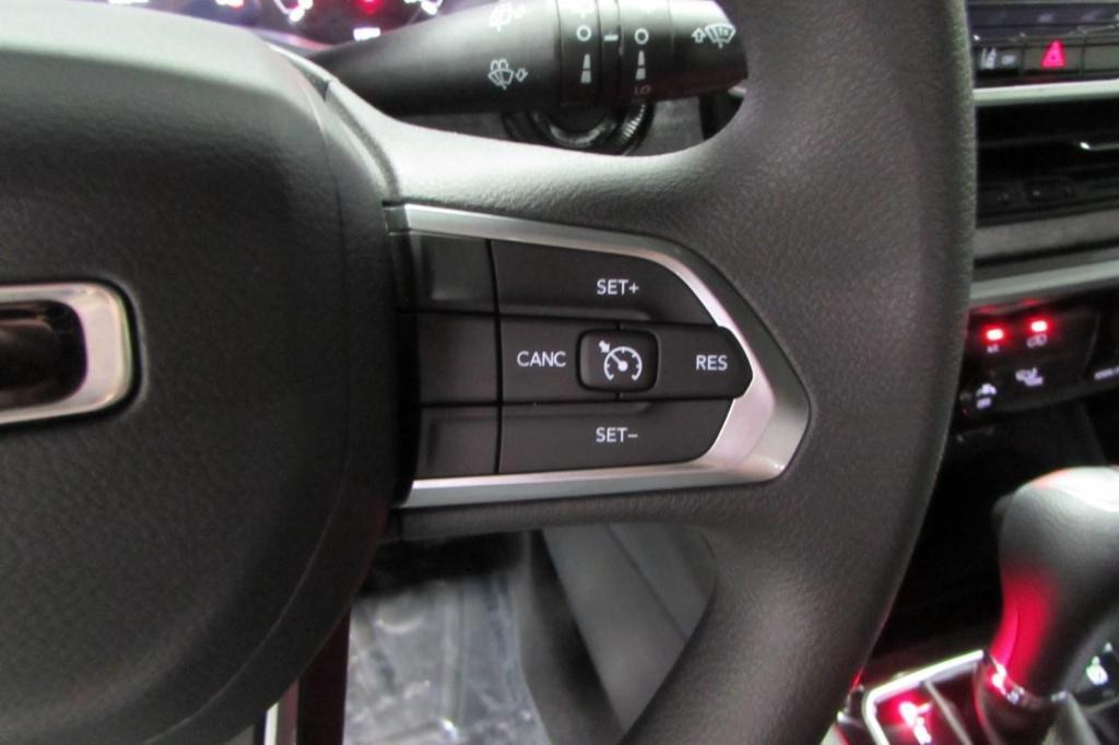 new 2025 Jeep Compass car