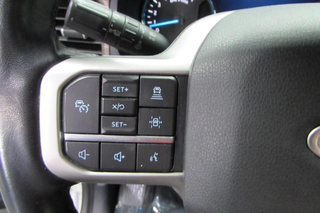 used 2023 Ford Expedition car, priced at $47,883