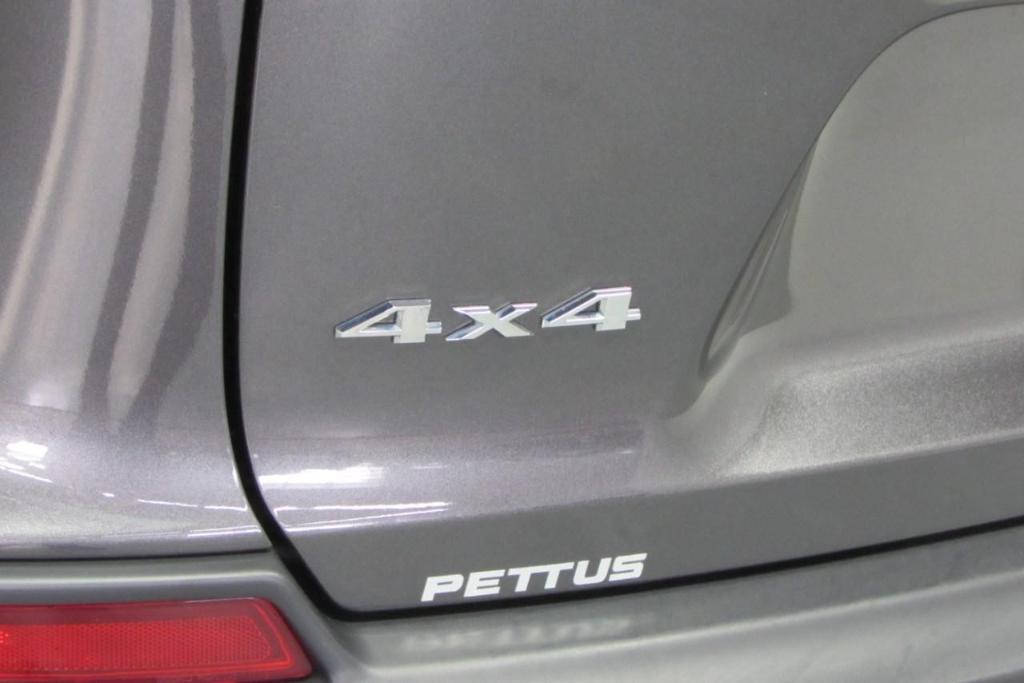 used 2021 Jeep Cherokee car, priced at $24,457