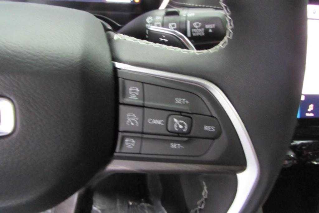 new 2025 Jeep Grand Cherokee L car, priced at $49,938