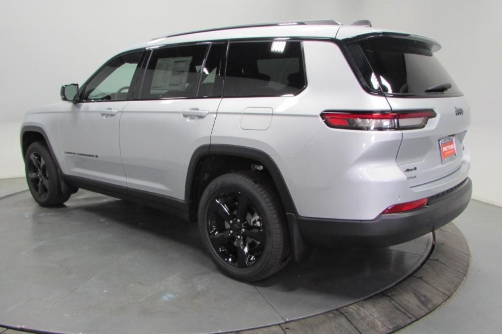 new 2025 Jeep Grand Cherokee L car, priced at $49,938