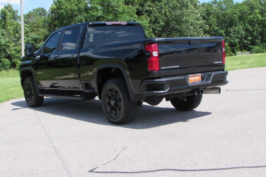 used 2022 Chevrolet Silverado 2500 car
