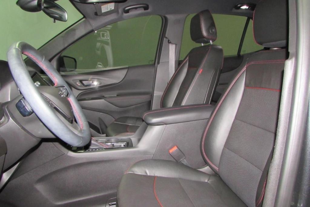 used 2023 Chevrolet Equinox car, priced at $27,520