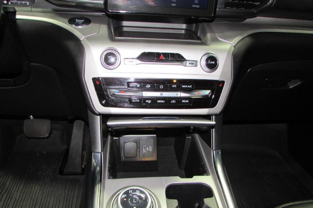 used 2022 Ford Explorer car, priced at $33,964