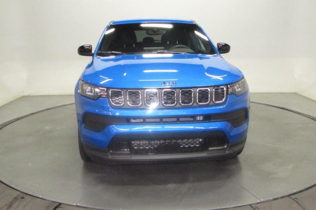 new 2024 Jeep Compass car, priced at $24,899