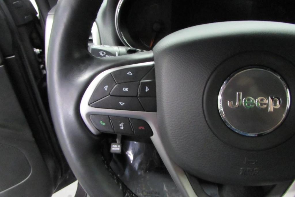 used 2021 Jeep Grand Cherokee car, priced at $27,506