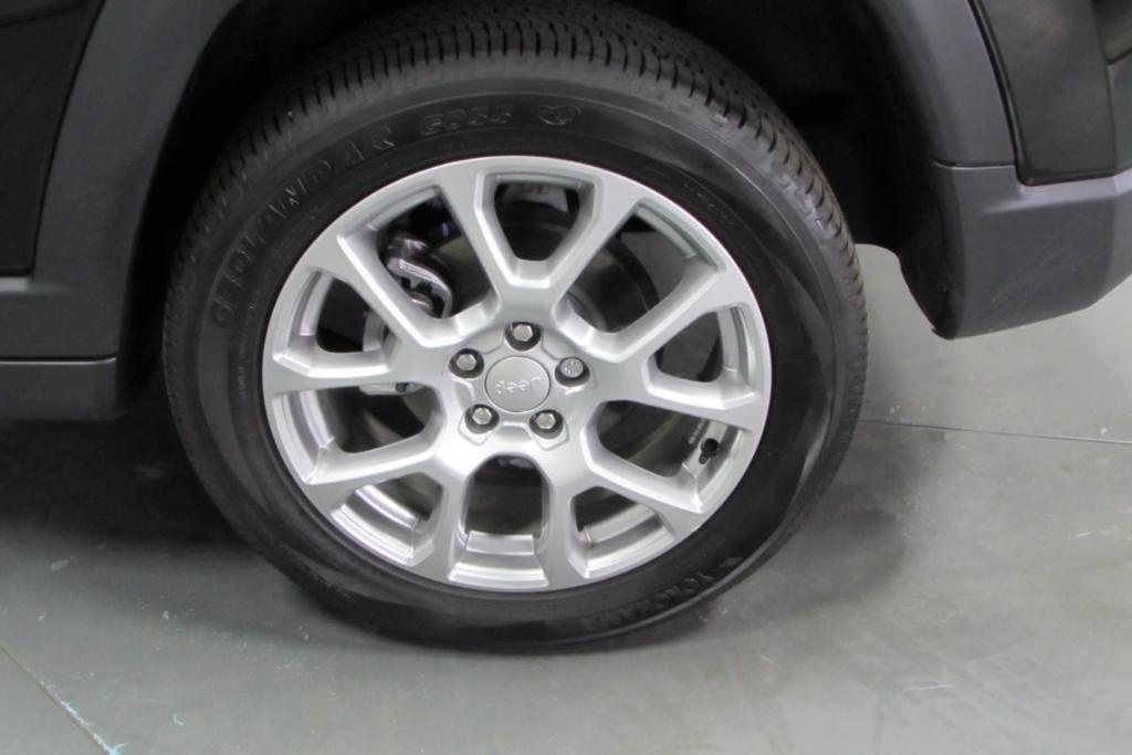 used 2024 Jeep Compass car, priced at $28,910