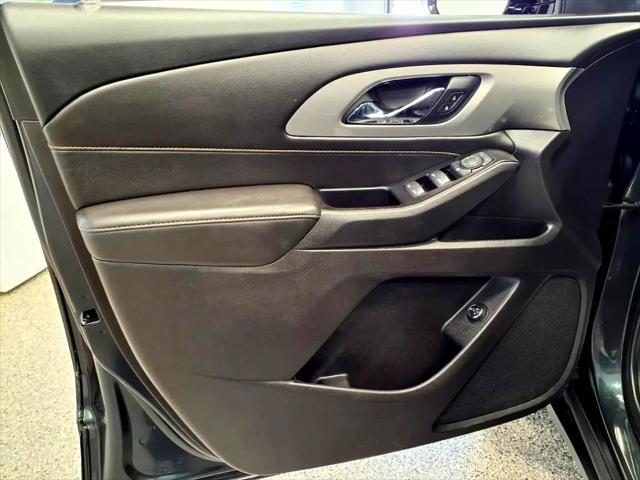 used 2019 Chevrolet Traverse car, priced at $13,995