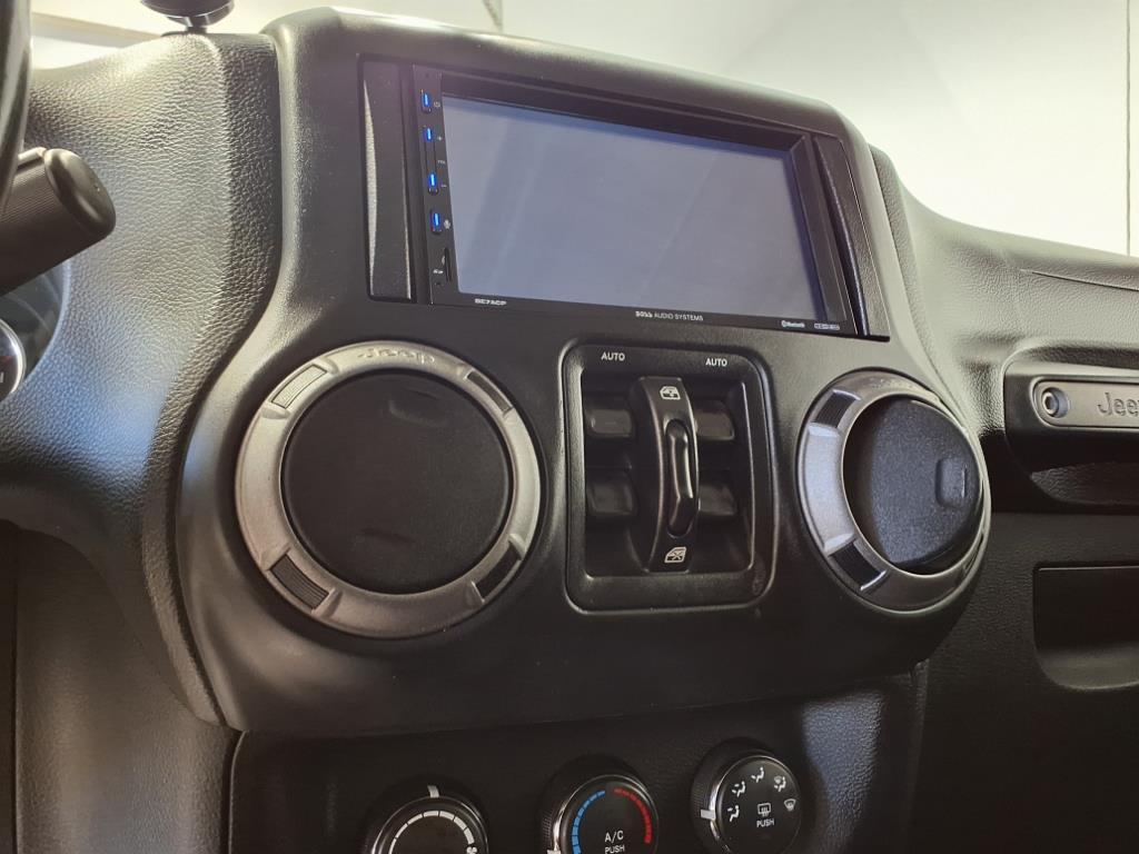 used 2013 Jeep Wrangler Unlimited car, priced at $12,995