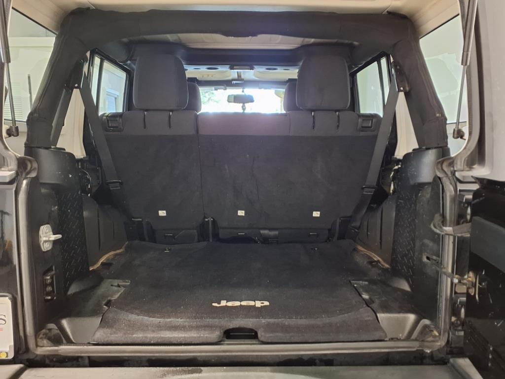 used 2013 Jeep Wrangler Unlimited car, priced at $12,995
