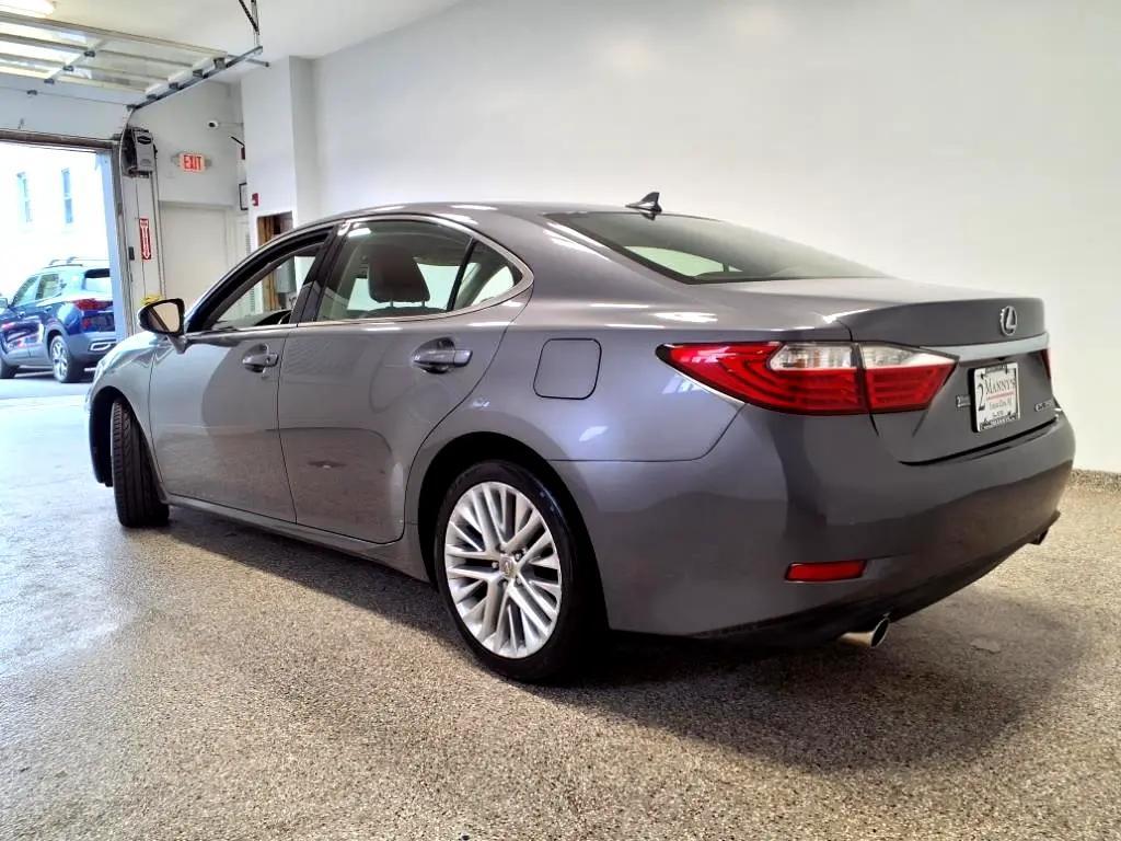 used 2013 Lexus ES 350 car, priced at $11,995