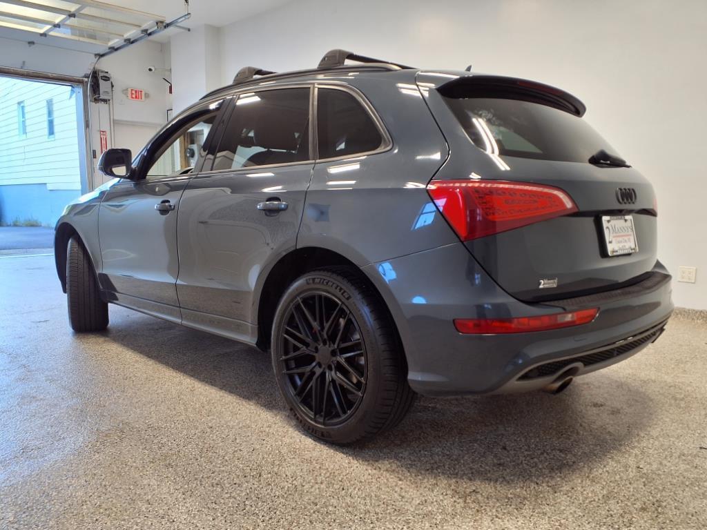used 2011 Audi Q5 car, priced at $9,995
