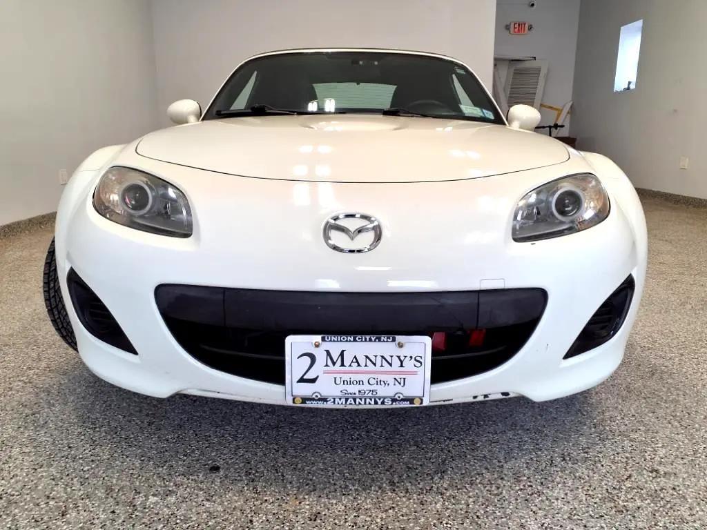used 2009 Mazda MX-5 Miata car, priced at $11,495