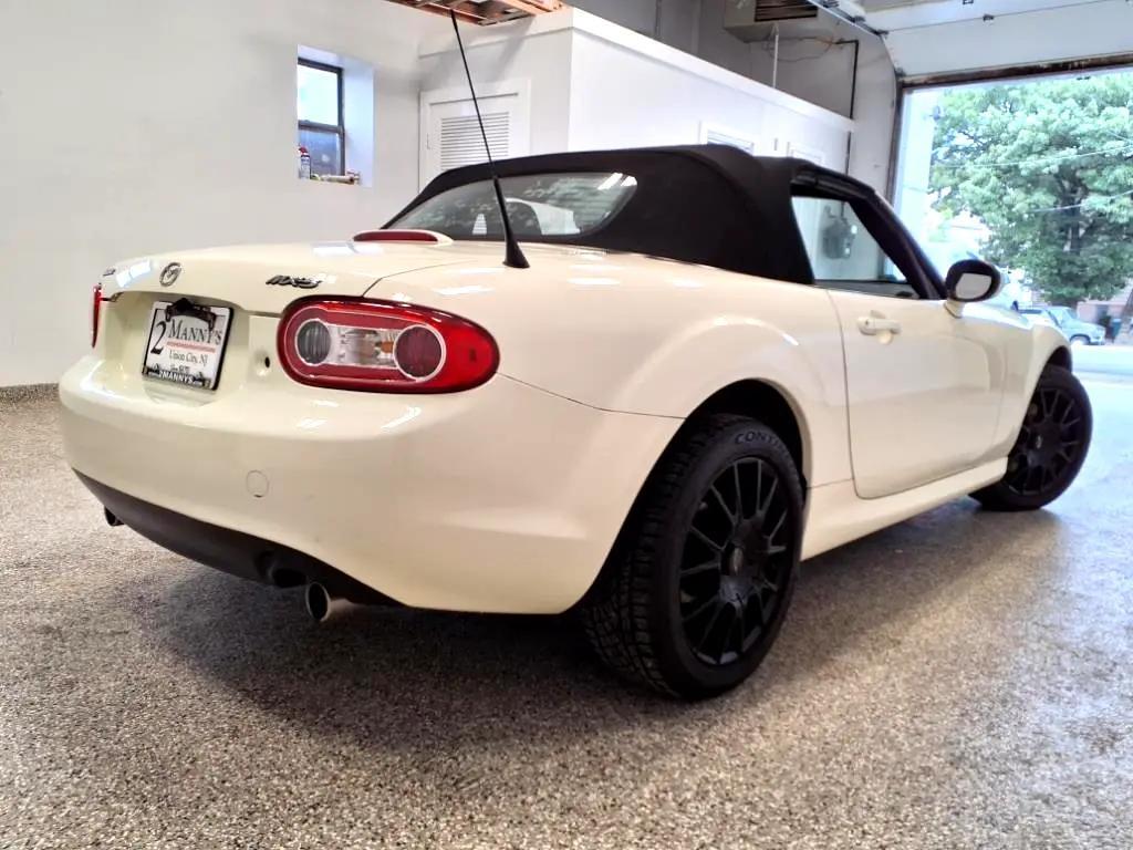used 2009 Mazda MX-5 Miata car, priced at $11,495