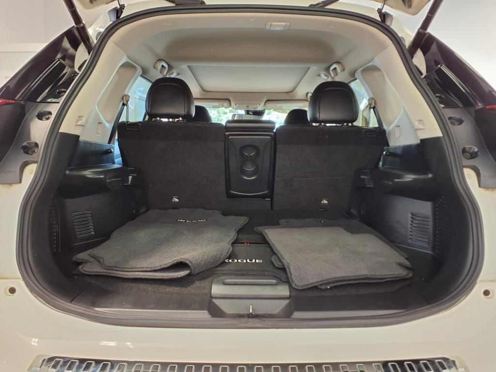 used 2019 Nissan Rogue car, priced at $15,995