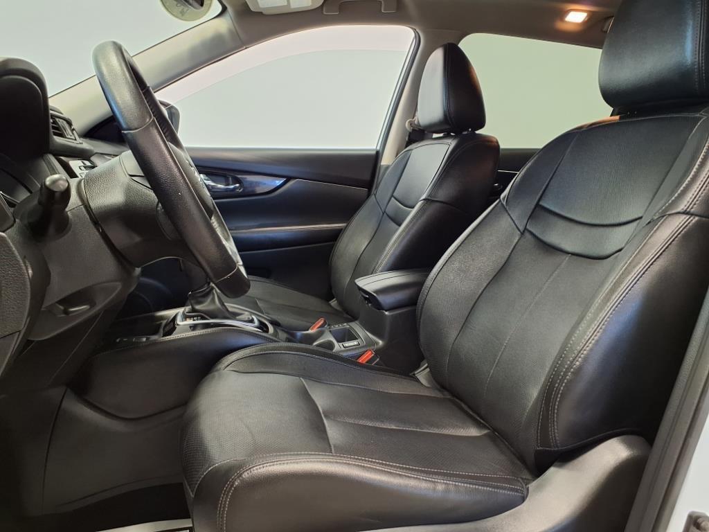 used 2019 Nissan Rogue car, priced at $15,995