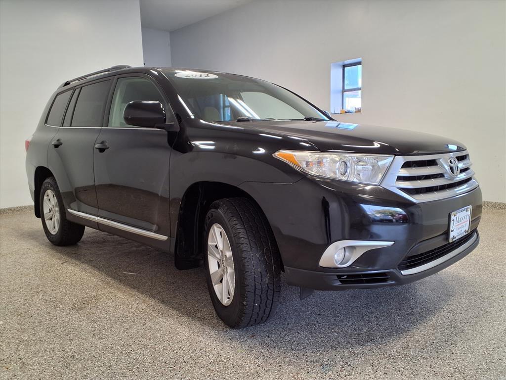 used 2012 Toyota Highlander car, priced at $8,995