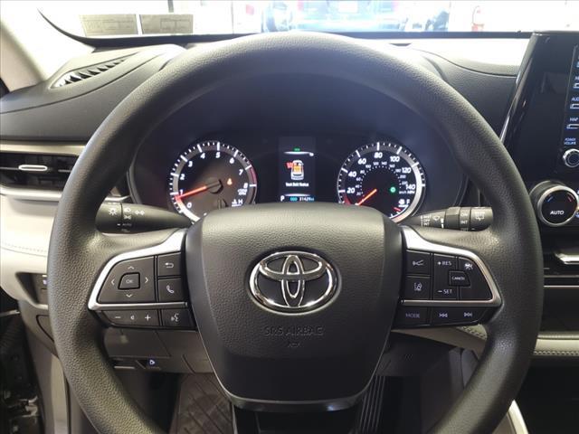 used 2020 Toyota Highlander car, priced at $27,995