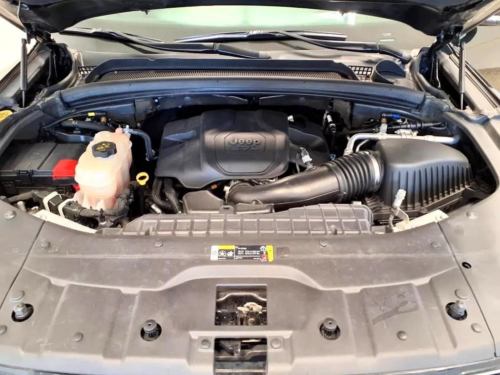 used 2022 Jeep Grand Cherokee car, priced at $37,995