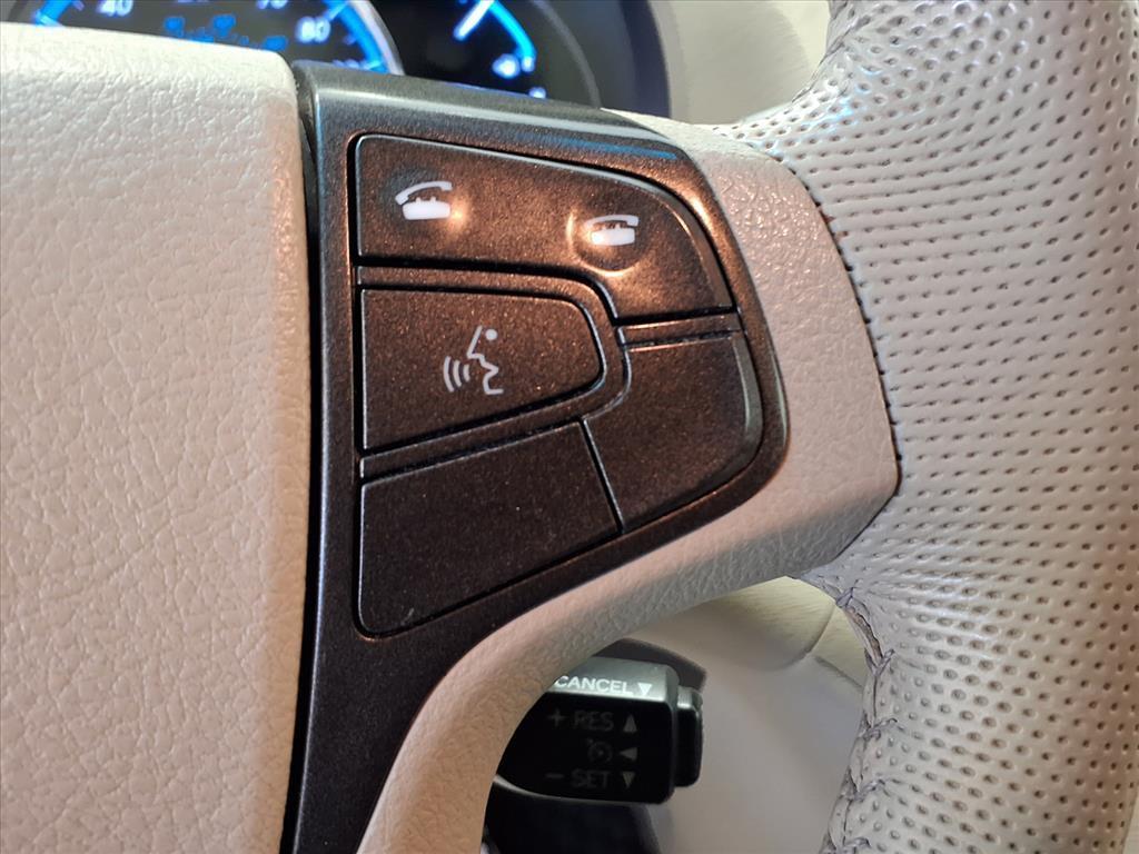 used 2014 Toyota Sienna car, priced at $12,995