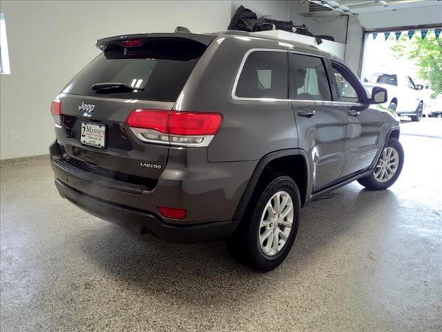 used 2016 Jeep Grand Cherokee car, priced at $14,995