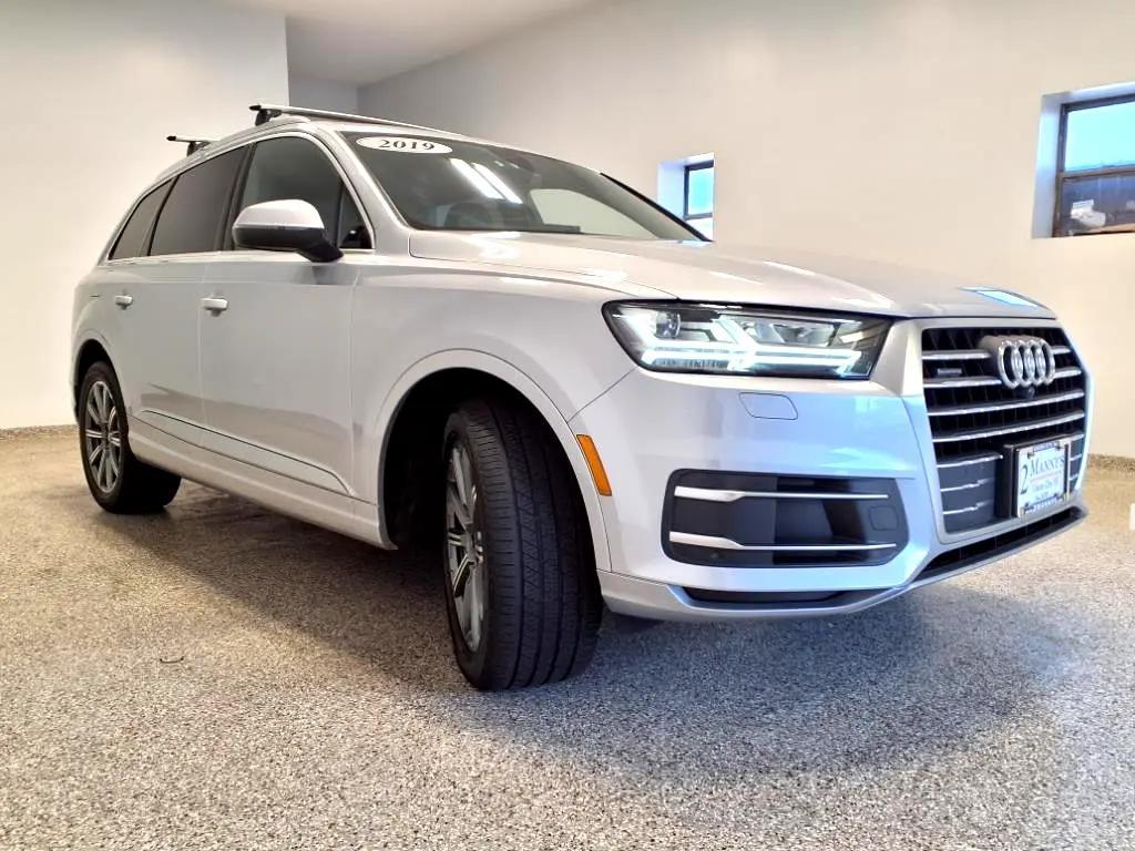 used 2019 Audi Q7 car, priced at $20,995