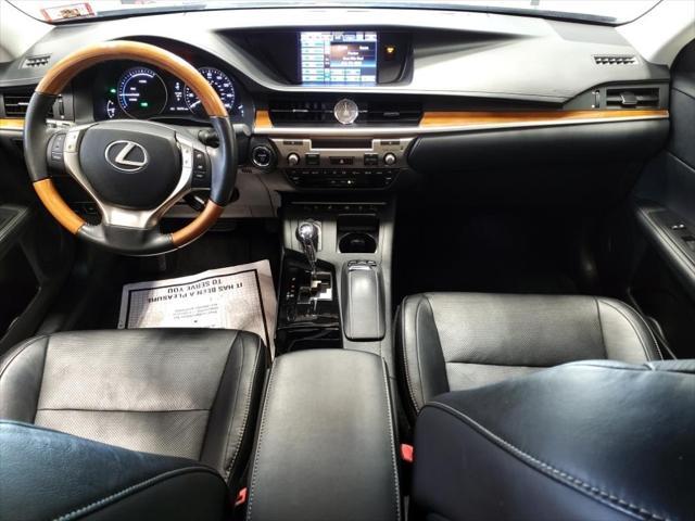 used 2013 Lexus ES 300h car, priced at $13,995