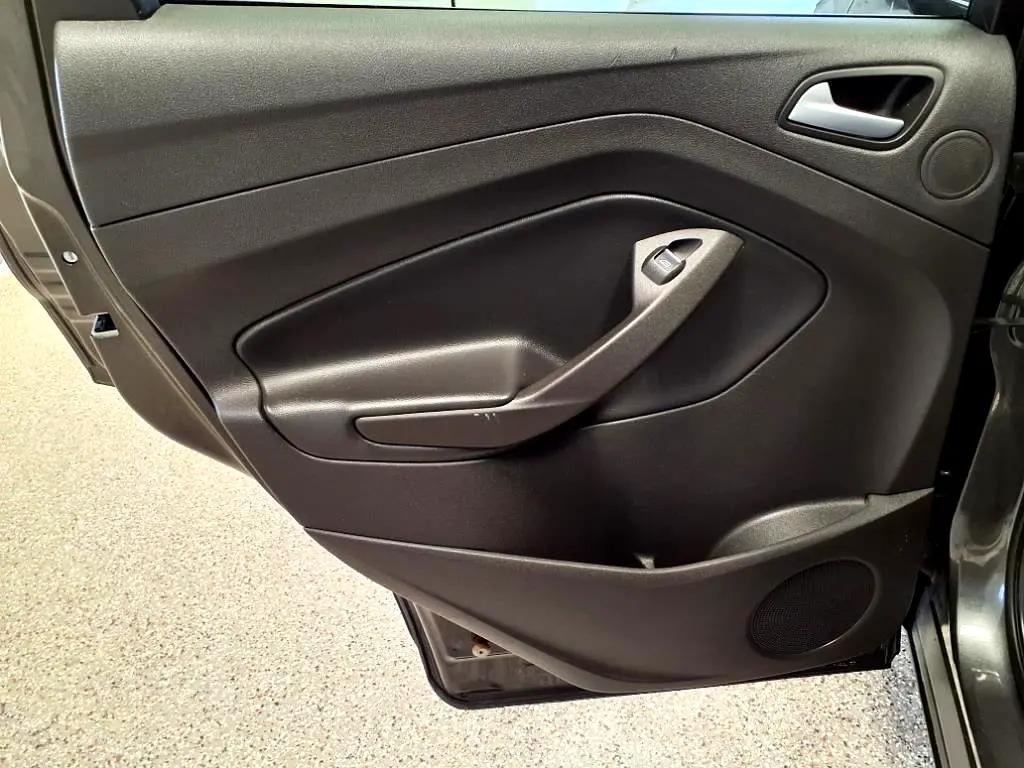 used 2017 Ford Escape car, priced at $8,995