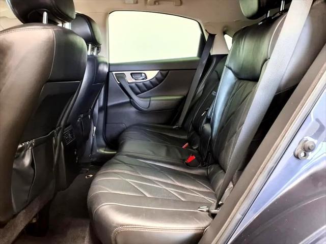 used 2009 INFINITI FX35 car, priced at $7,995