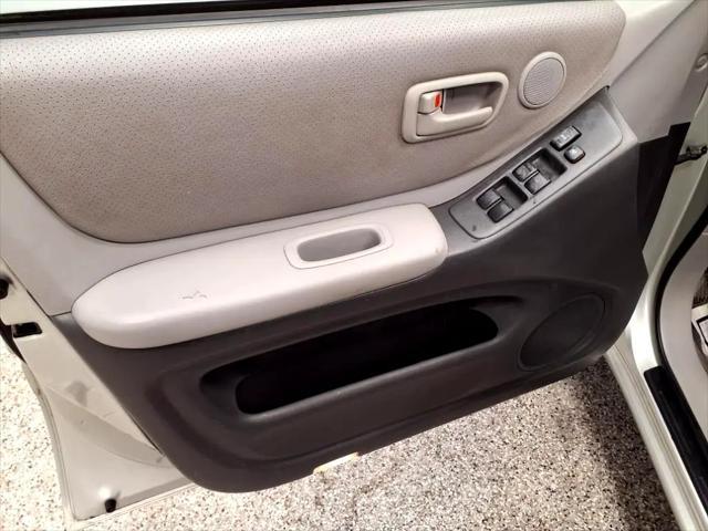 used 2004 Toyota Highlander car, priced at $6,995