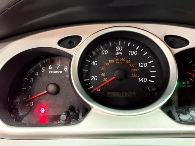 used 2004 Toyota Highlander car, priced at $6,995