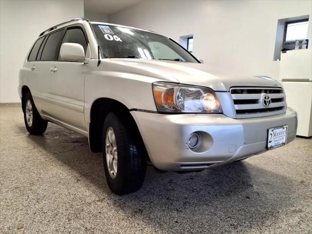used 2004 Toyota Highlander car, priced at $6,995