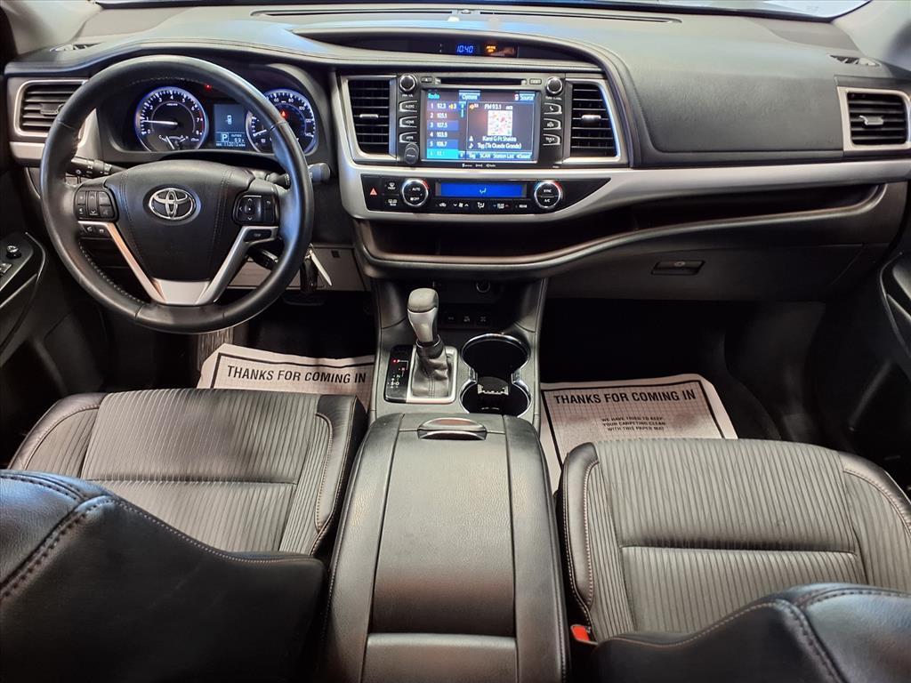used 2016 Toyota Highlander car, priced at $16,995