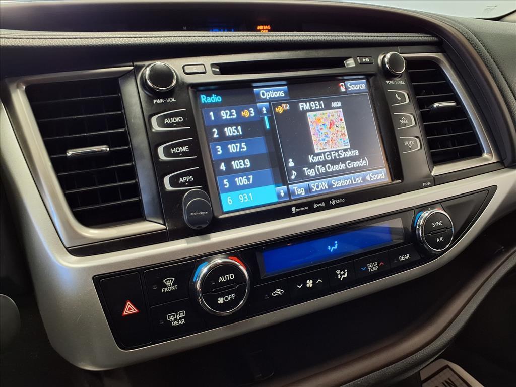 used 2016 Toyota Highlander car, priced at $16,995