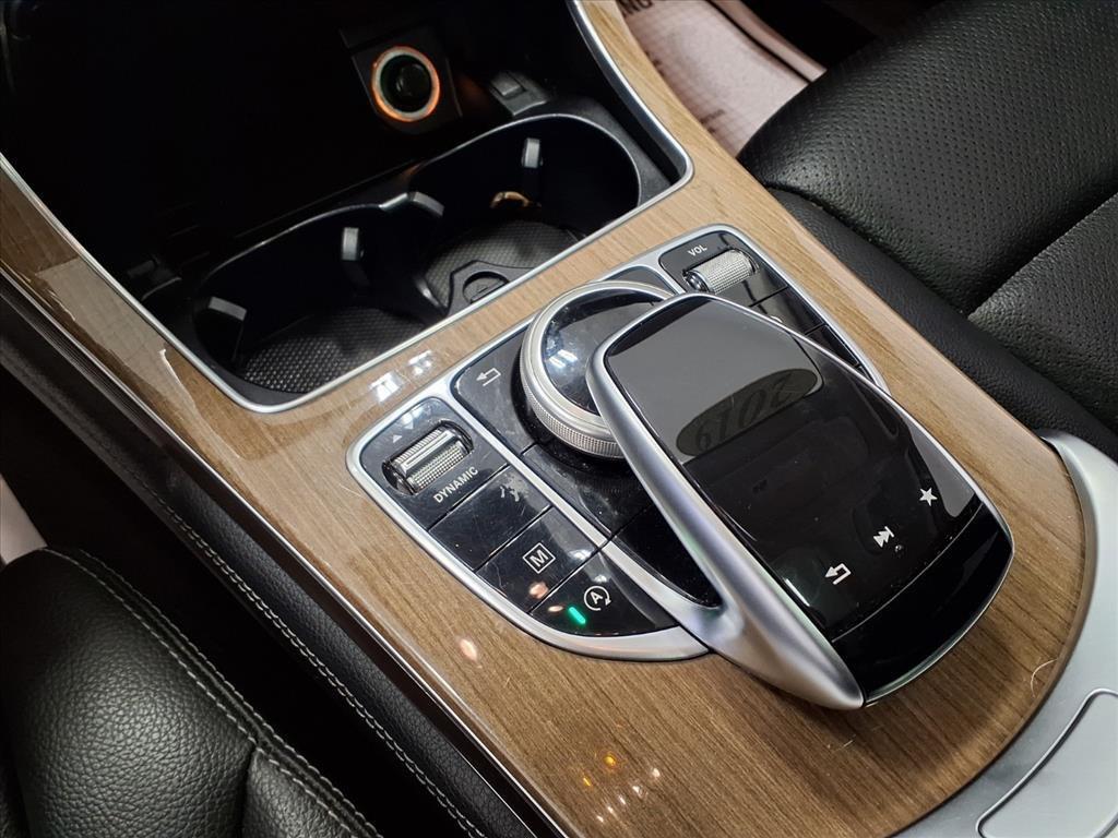 used 2019 Mercedes-Benz GLC 300 car, priced at $19,995