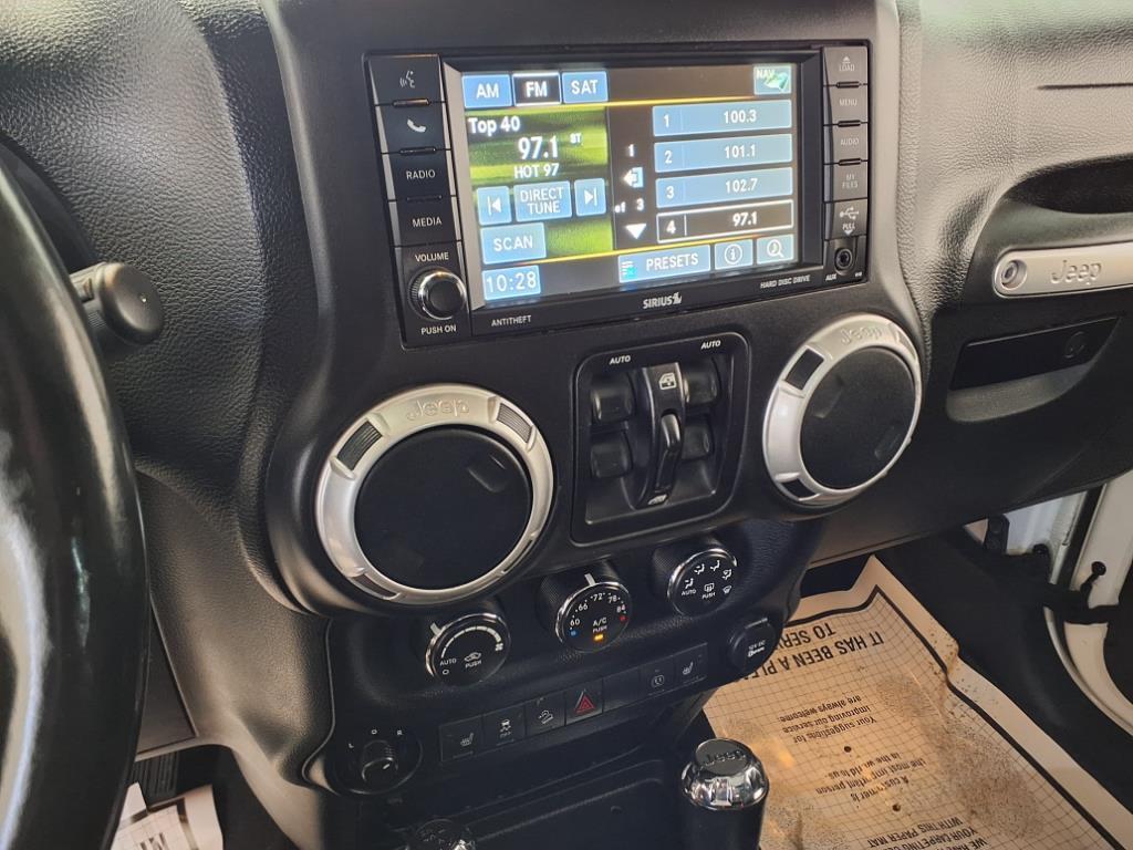 used 2015 Jeep Wrangler Unlimited car, priced at $15,995