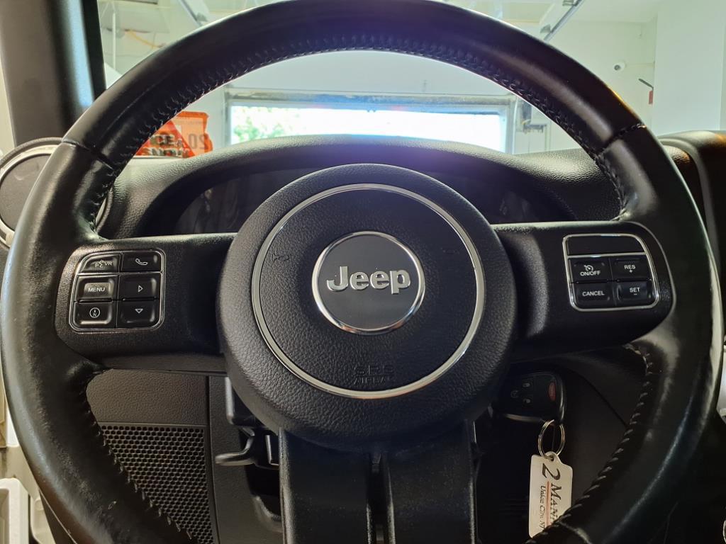used 2015 Jeep Wrangler Unlimited car, priced at $15,995