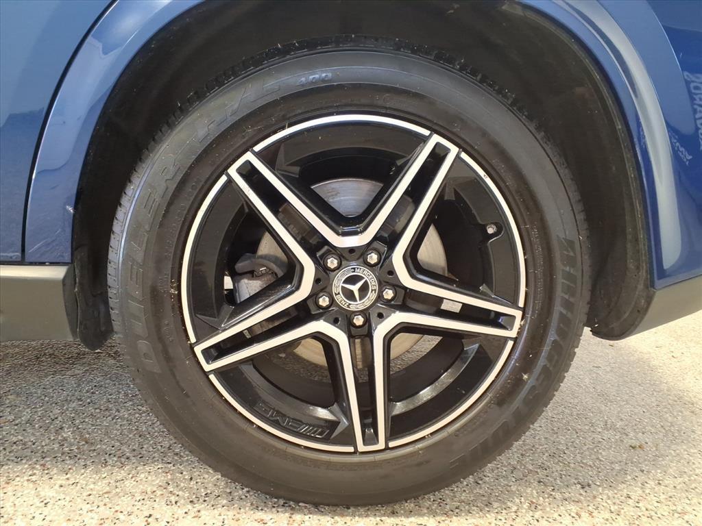 used 2020 Mercedes-Benz GLE 450 car, priced at $32,995