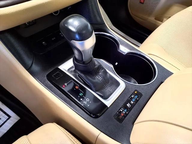 used 2016 Toyota Highlander car, priced at $17,995