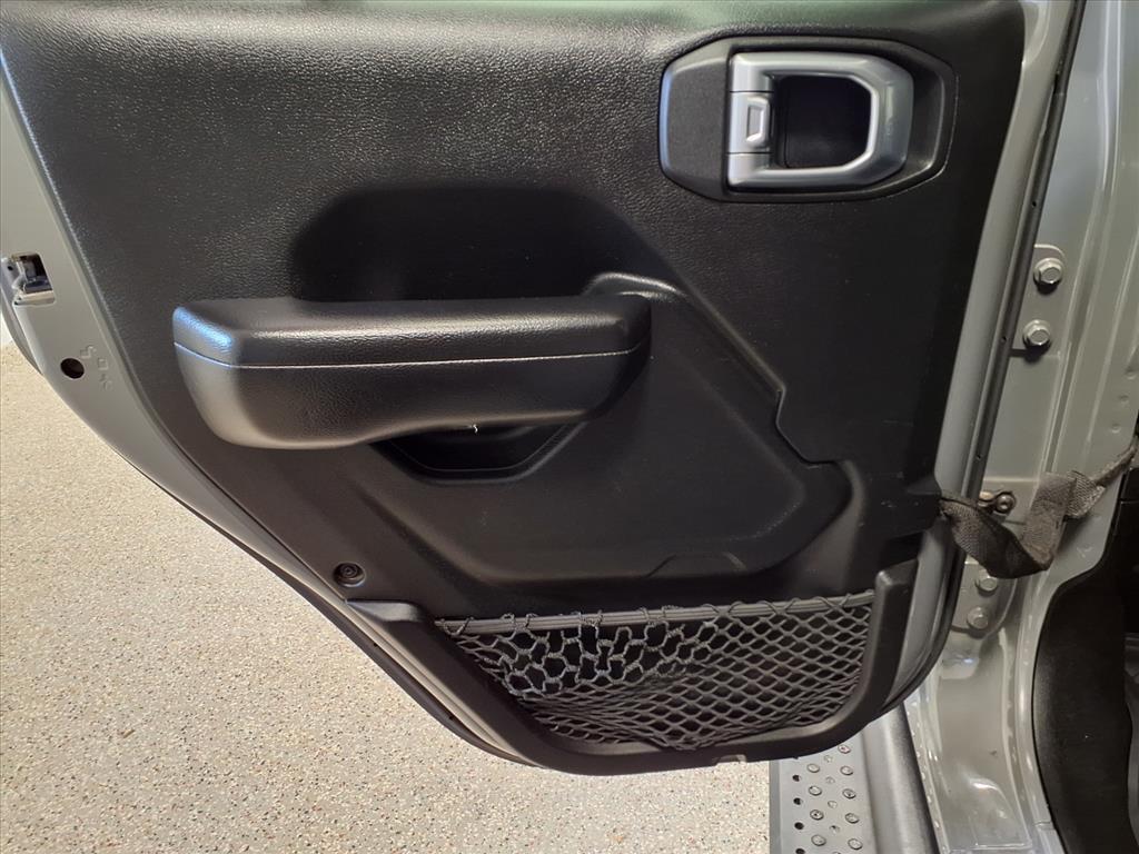 used 2018 Jeep Wrangler Unlimited car, priced at $15,995