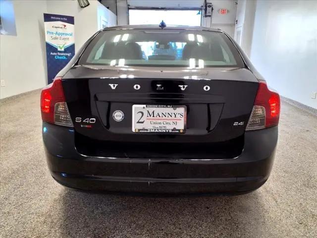 used 2009 Volvo S40 car, priced at $5,995