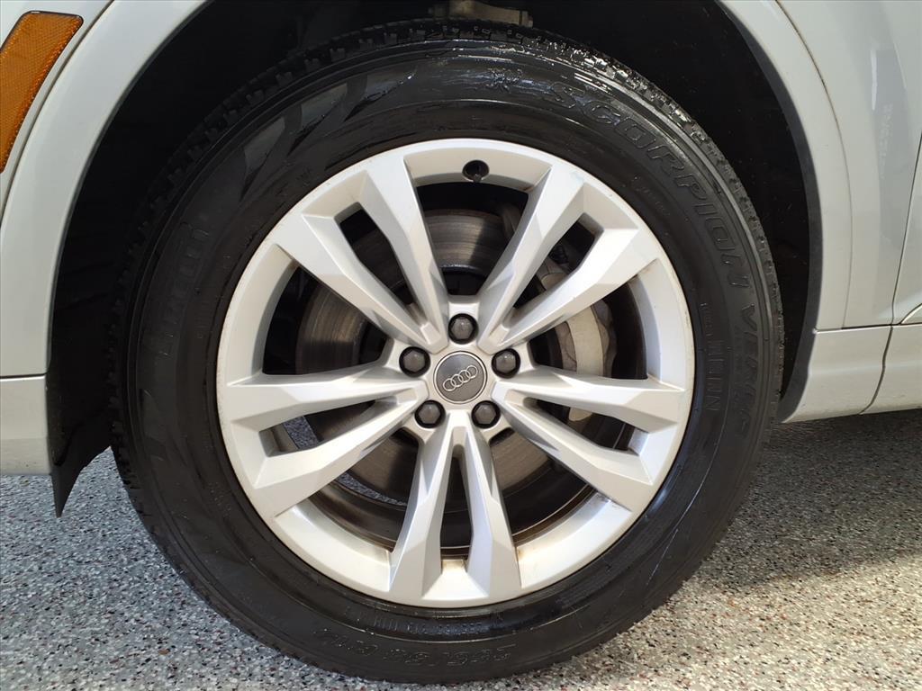 used 2019 Audi Q7 car, priced at $16,995