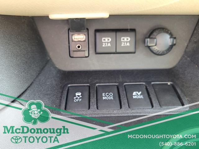 used 2018 Toyota Highlander Hybrid car, priced at $27,998