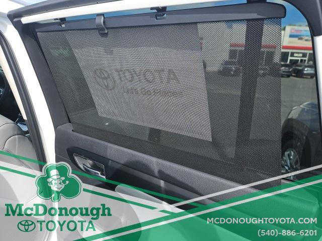 new 2025 Toyota Highlander car, priced at $47,833