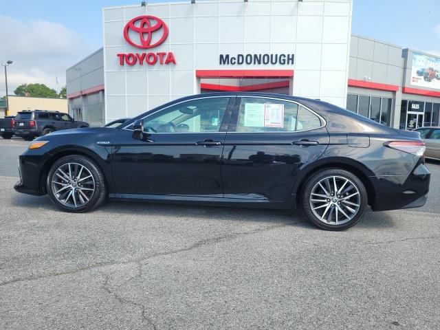 used 2021 Toyota Camry Hybrid car, priced at $29,588