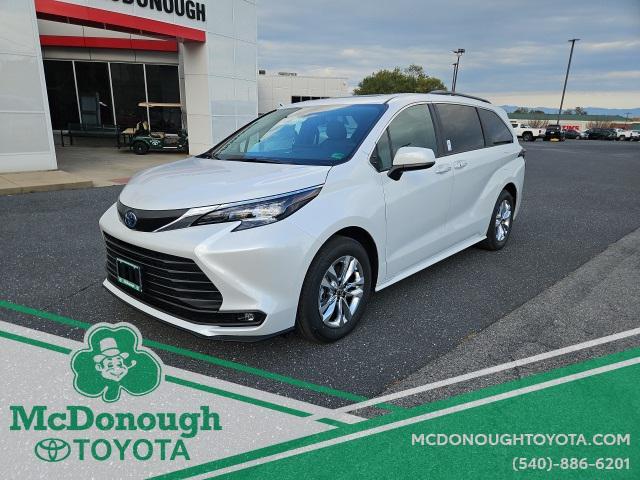 new 2025 Toyota Sienna car, priced at $50,250