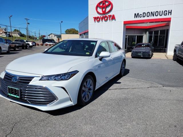 used 2019 Toyota Avalon Hybrid car, priced at $26,254