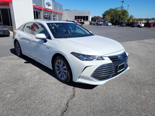 used 2019 Toyota Avalon Hybrid car, priced at $26,254